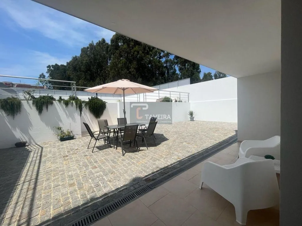 Terrace - Contemporary House with Pool in Viana do Castelo