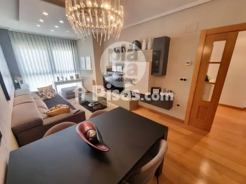 Salle à manger - Apartment with Terrace in Burgos