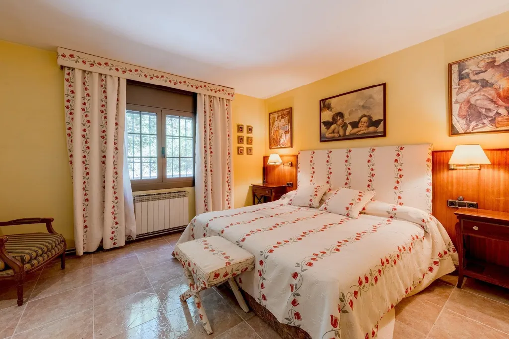 Chambres - Classic Style Villa with Pool in Caldes de Malavella
