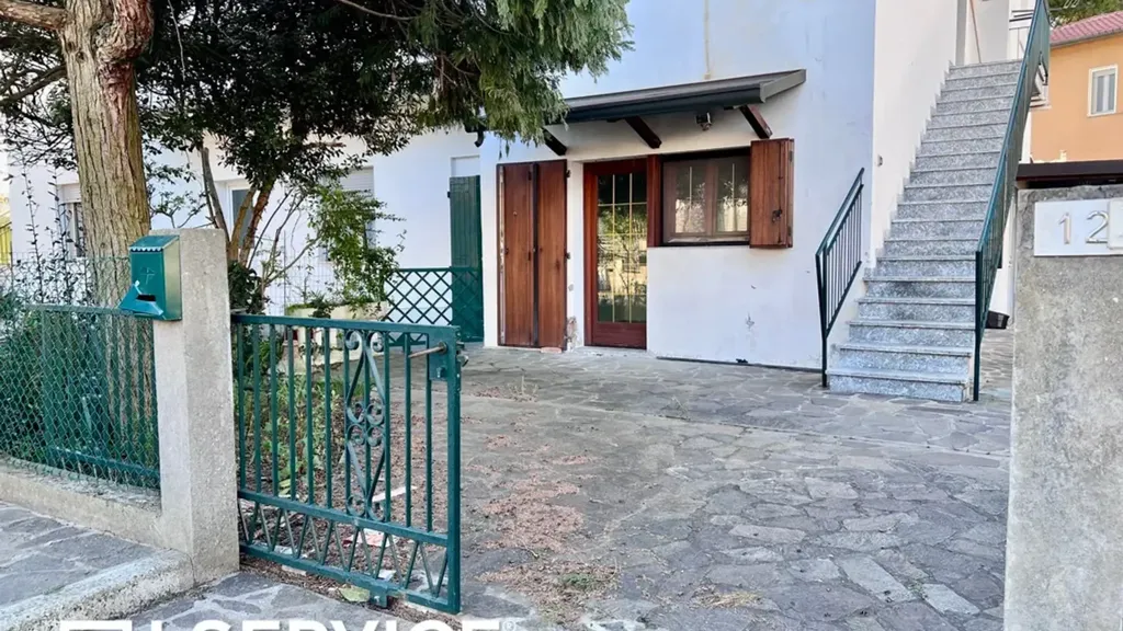 Extérieur - Three-Bedroom Apartment with Balcony in Cervia