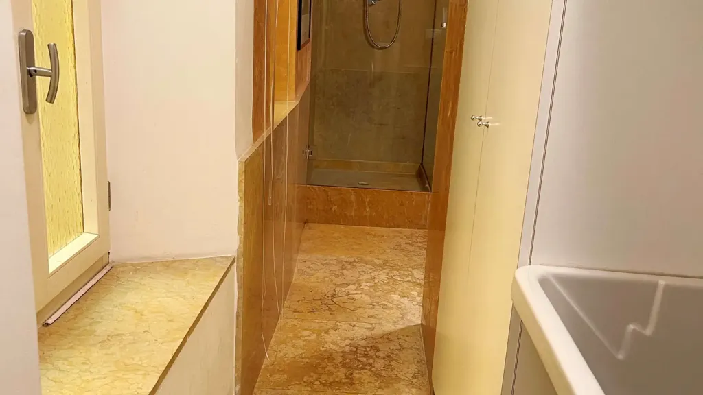 Vannitoad - Restored Apartment with Central Location in Osimo