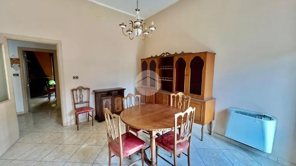 Salle à manger - Apartment with Balconies in Cosenza Centre