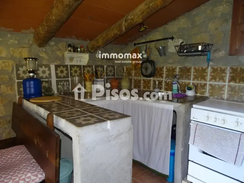Köök - Rustic Finca with Stone Cottage in Caseres
