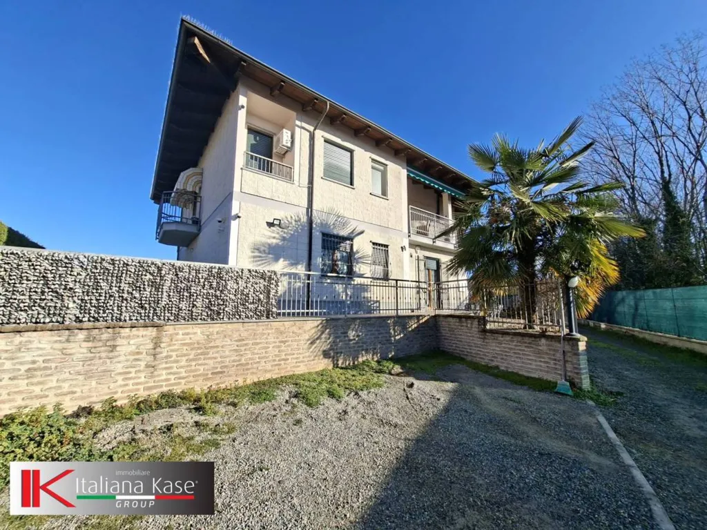 Exterior - Spacious Apartment with Terrace in Montalenghe