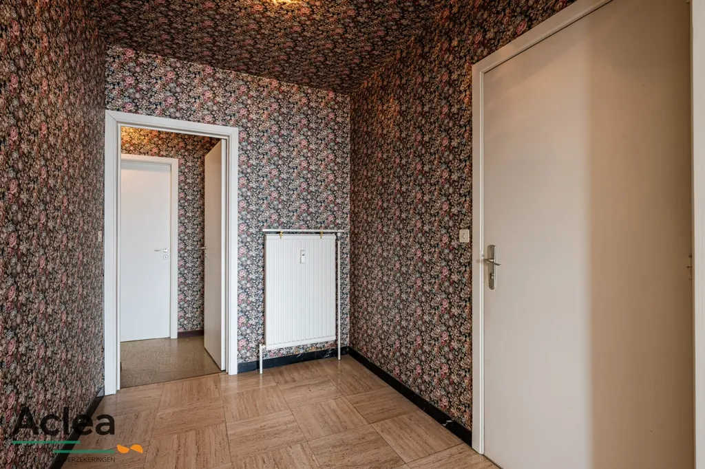Entrée - Appartement avec Balcon et Vue sur l'Église à Eeklo
