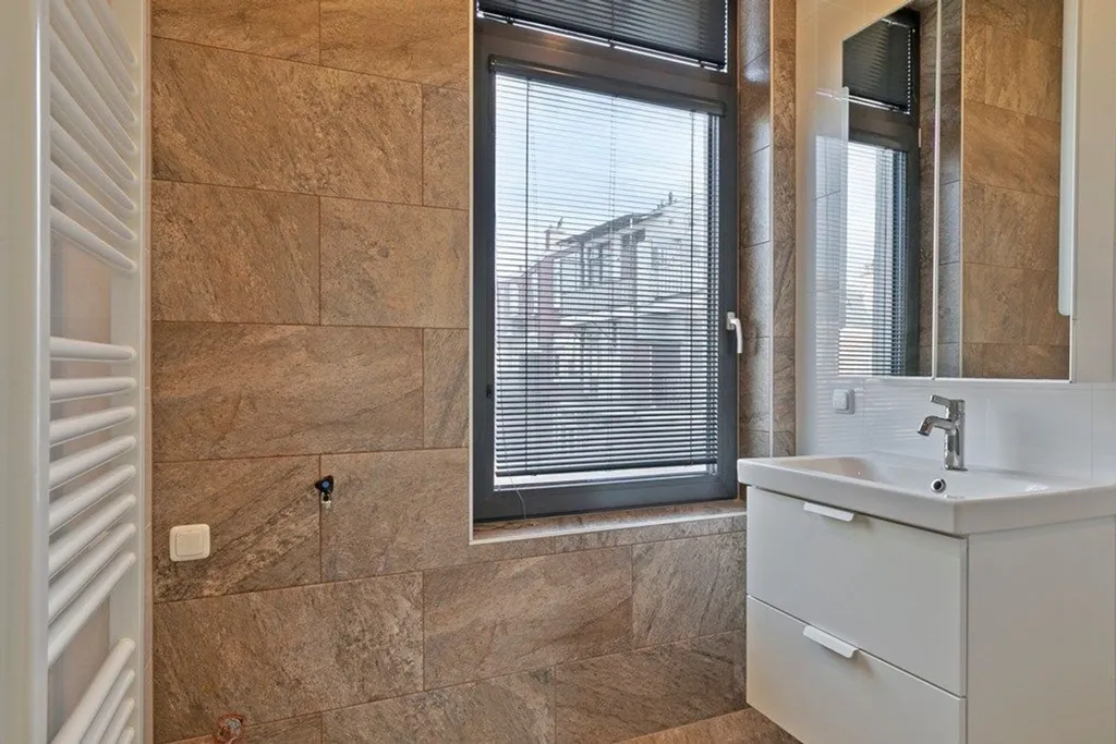 Vannitoad - Renovated Apartment with Balcony in The Hague