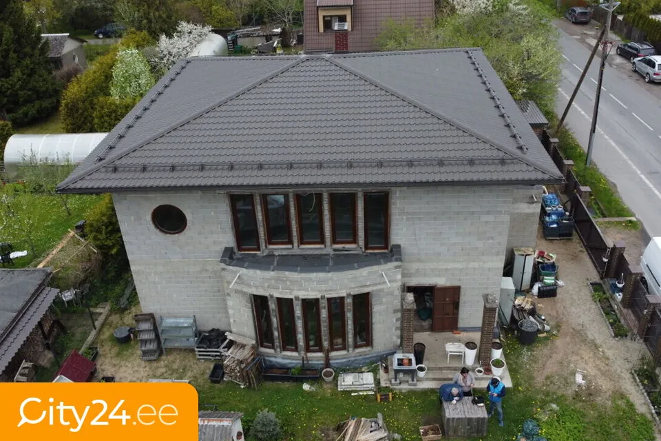 Vista aerea - Semi-Constructed House with Strong Construction in Quiet Area