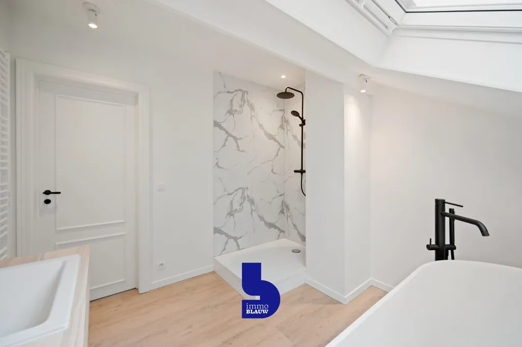 Vannitoad - Duplex Apartment with Character in Ostend