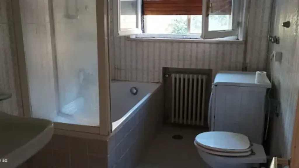 Salles de bain - Apartment with Panoramic View in Assisi
