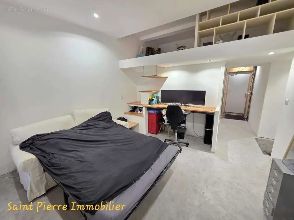 Chambres - Complexe d'Appartements de Luxe avec Piscine à Martigues