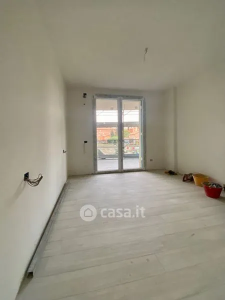 Pièces - Panoramic Triplex with Terrace in Bologna