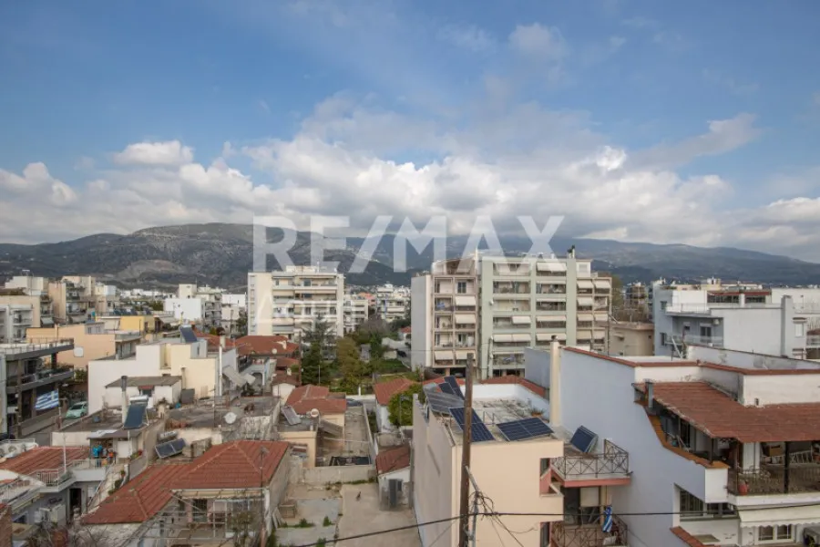 Balcone - Apartment with Balcony and View in Volos