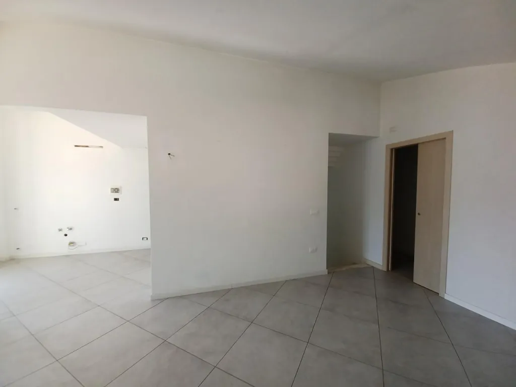 Soggiorno - Fully Renovated Apartment with Terrace in Vinci