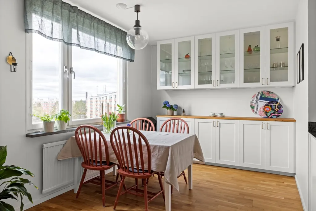Dining Room - Renovated Apartment with Balcony in Tyresö