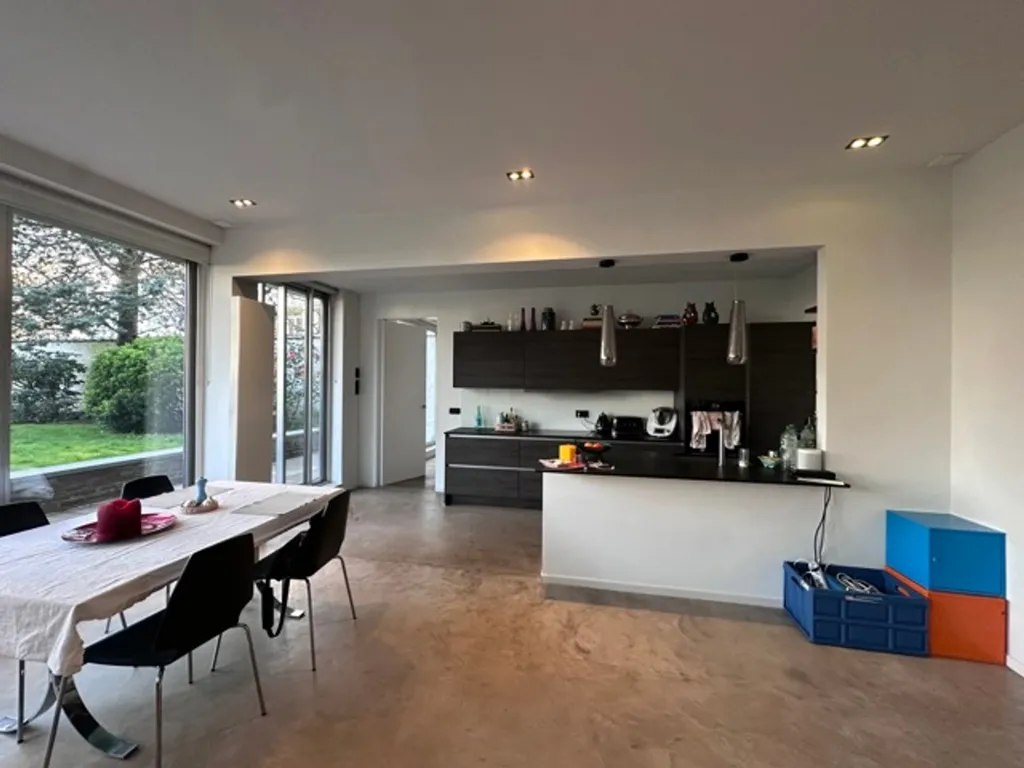 Söögituba - Renovated Apartment with Garden in Châtelain