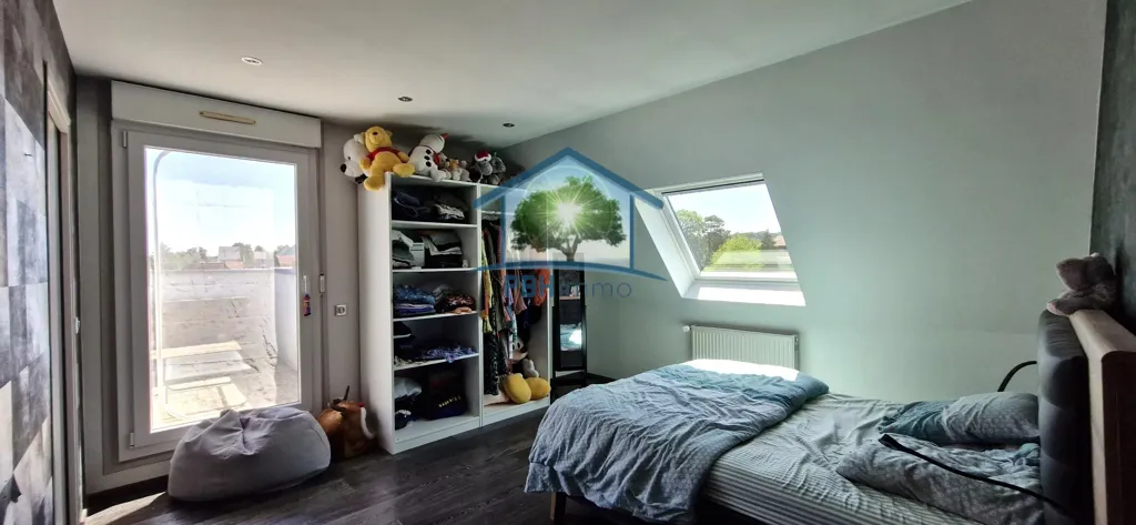 Chambres - Appartement Duplex avec 3 Espaces Extérieurs à Ingwiller