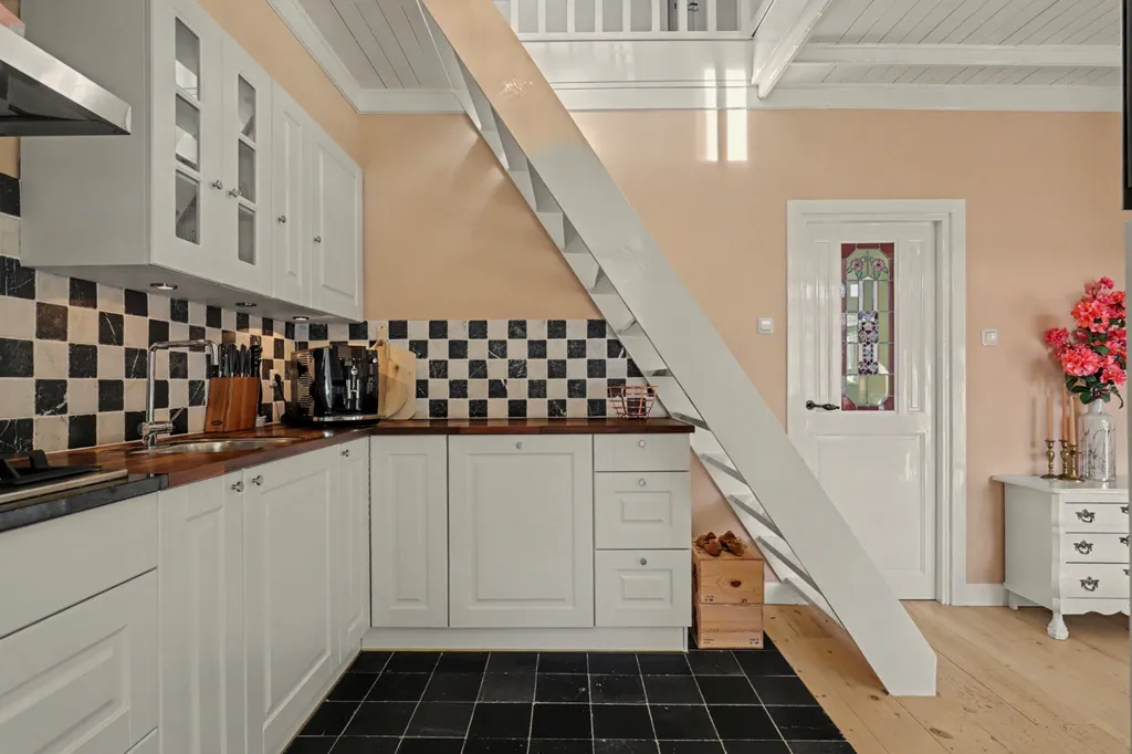 Cuisine - Character House with High Finish in Klundert
