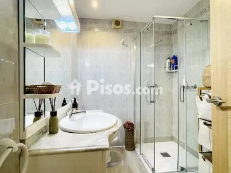 Bagni - Modern Flat with Balcony in Alicante Centre