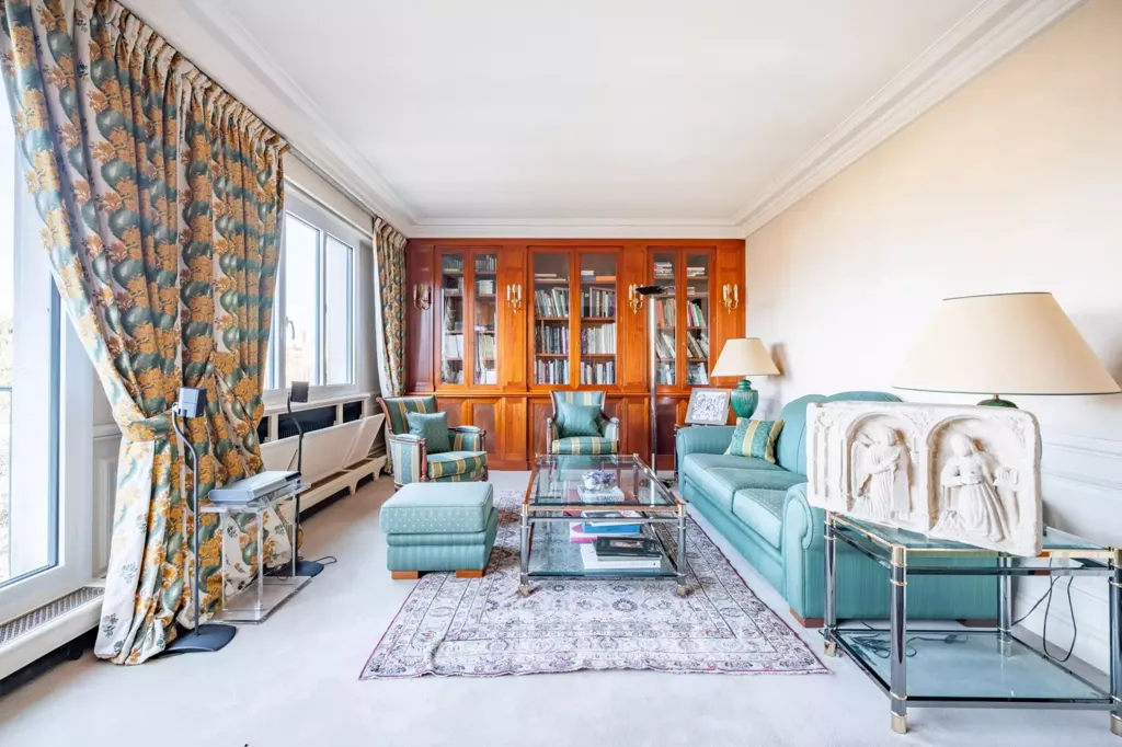 Séjour - Triplex avec Terrasse Panoramique à Neuilly-sur-Seine