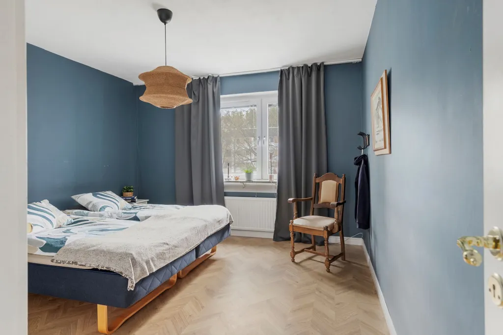 Magamistoad - Apartment with Balcony in Mariehem