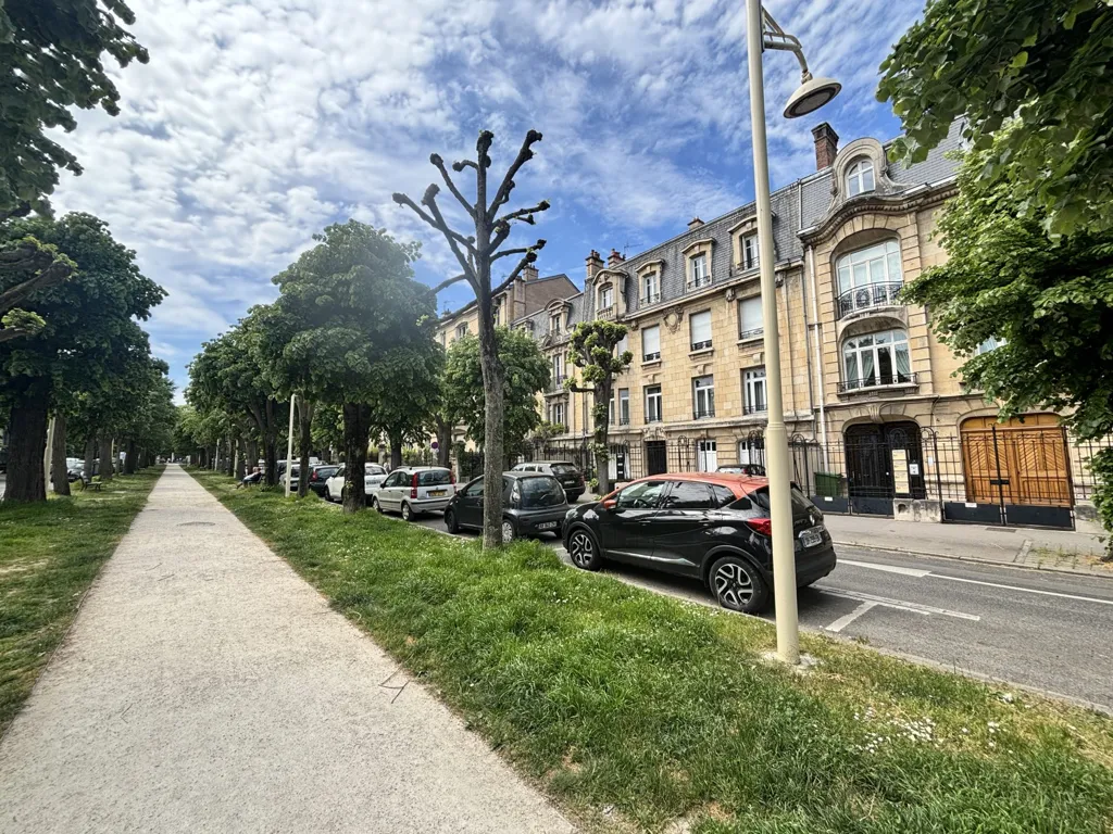 Extérieur - Appartement Duplex avec Jardin Partagé à Nancy