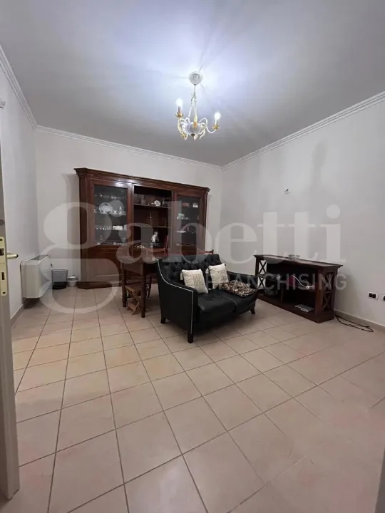 Elutuba - Rationalised Apartment in Cagliari Centre
