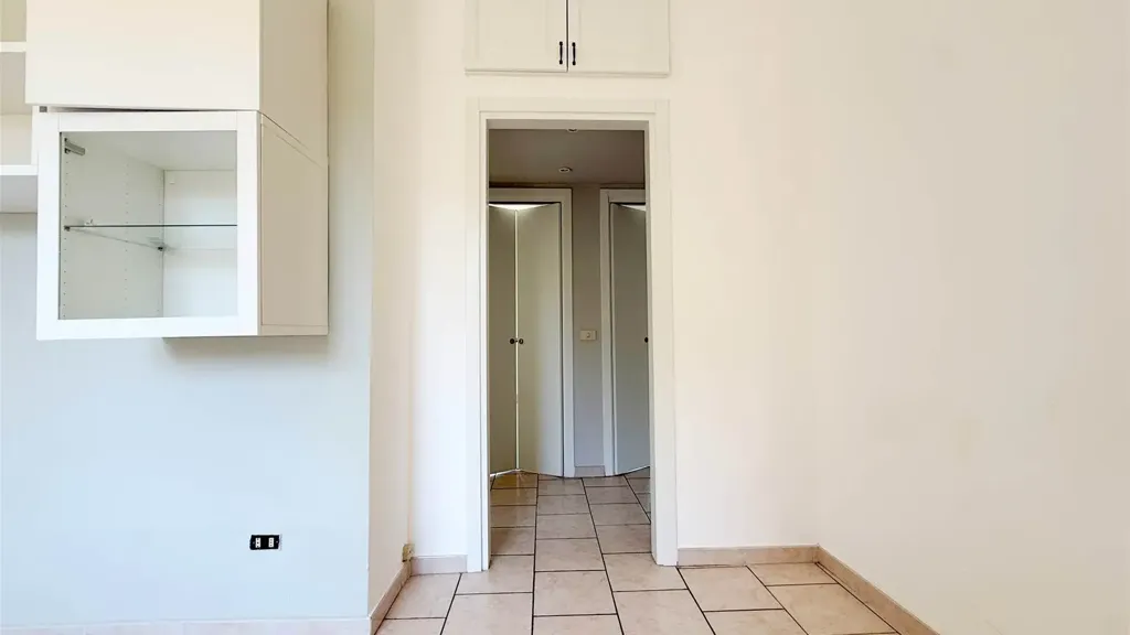 Entrée - Triplex with Geothermal Heating in Vedano al Lambro