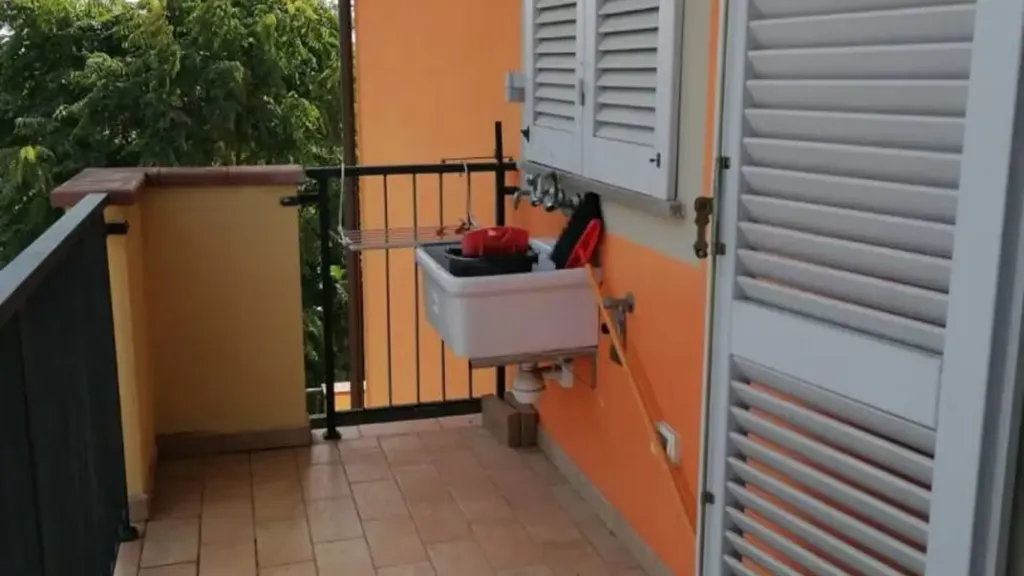 Balcon - Three-Room Apartment with Terrace in Castelfiorentino
