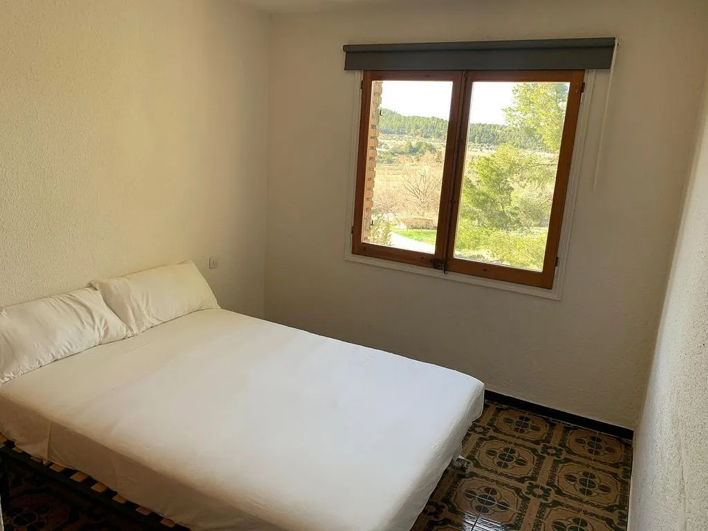 Magamistoad - Rustic House with Pool in Torre del Compte