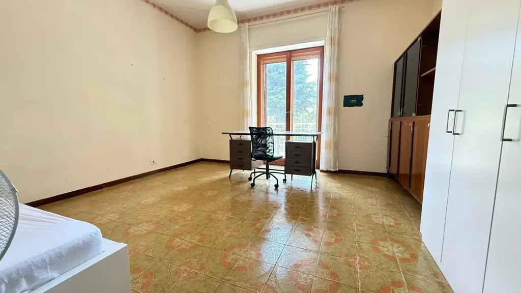 Kabinet - Apartment with Parking in Caserta