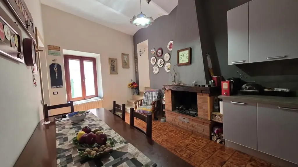 Söögituba - Rustic Penthouse with Panoramic View in Crespina Lorenzana