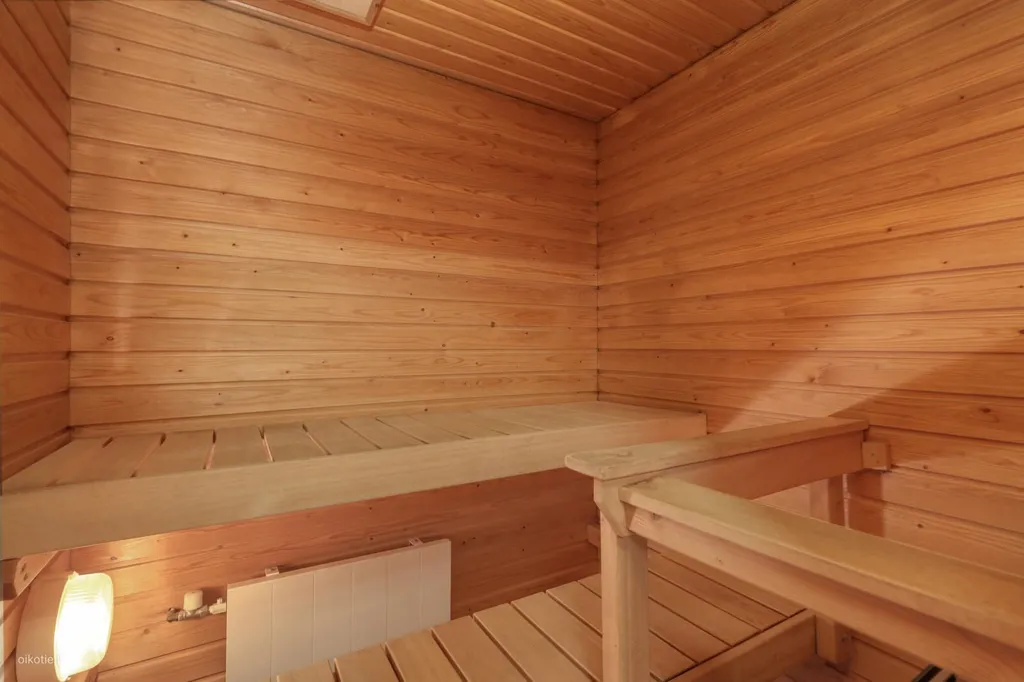 Pièces - Two-Room Flat with Sauna in Myyrmäki