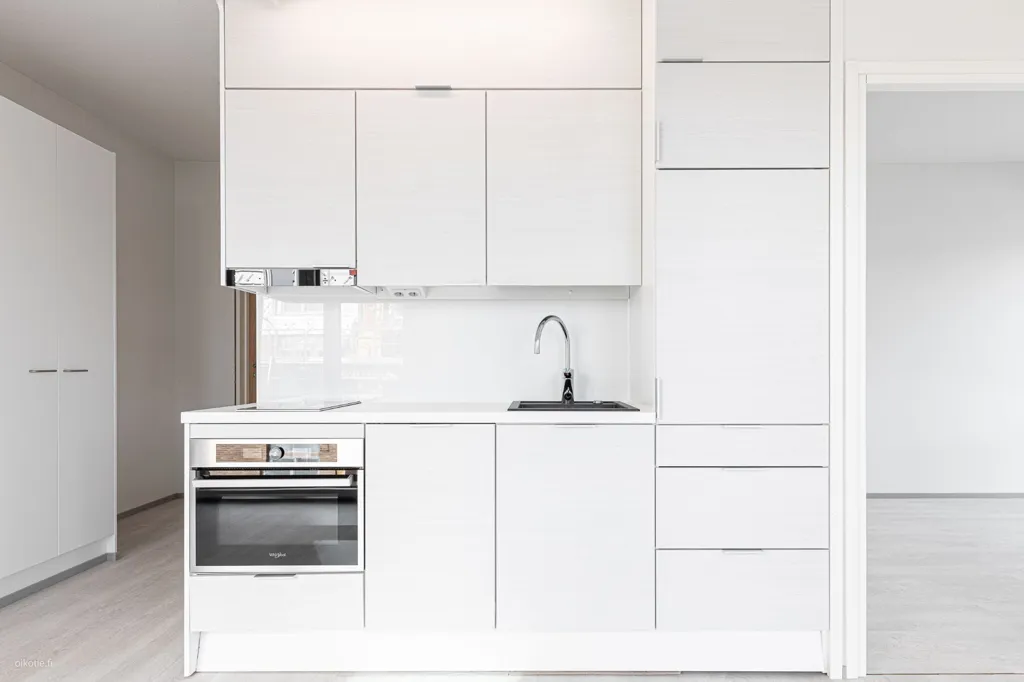 Cuisine - Modern Flat with Balcony in Linnakaupunki