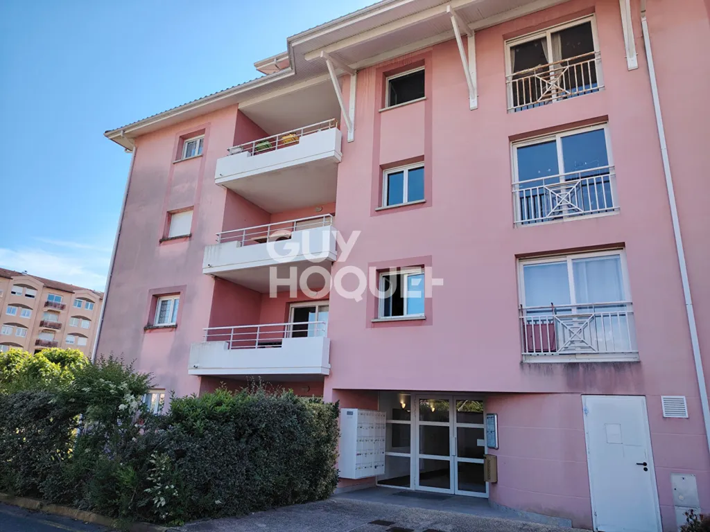 Välivaade - 2-Bed Flat with Pool in Dax