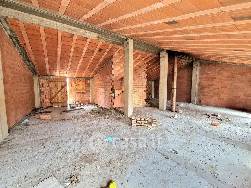 Toad - Independent Building with Central Location in Quartu Sant'Elena