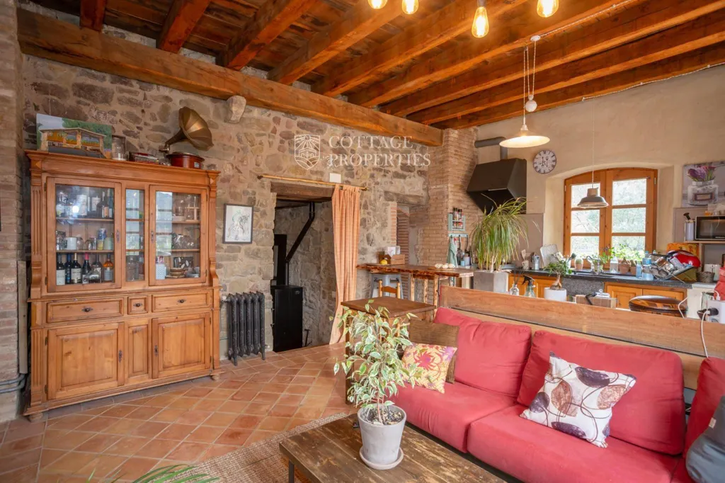 Séjour - Sustainable Farmhouse with Panoramic Views in Pla de l'Estany