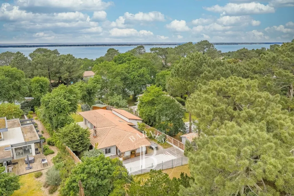 Õhuvaade - Villa with Sea View on Pyla Heights
