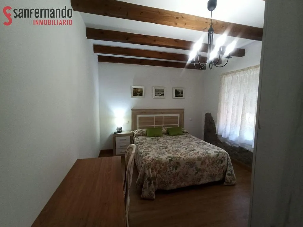 Chambres - 1-Bedroom Apartment with Terrace in Queveda