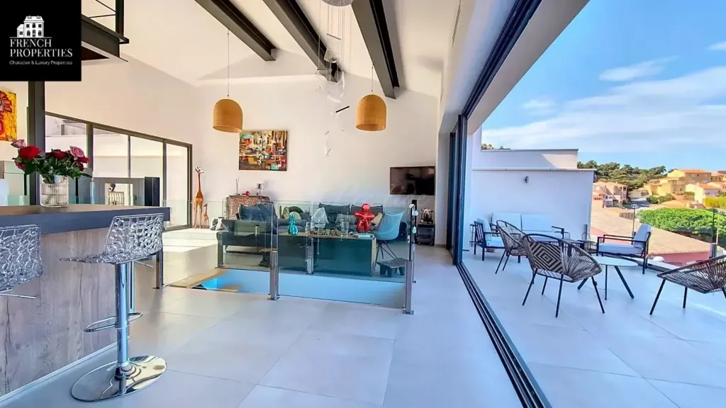 Terrasse - Maison Contemporaine avec Vue Panoramique à Port-Vendres