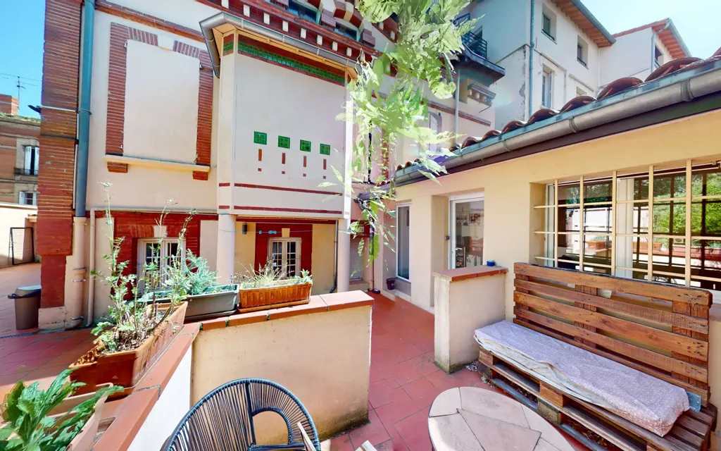 Terrasse - Appartement T2 avec Terrasse dans le Quartier des Chalets à Toulouse