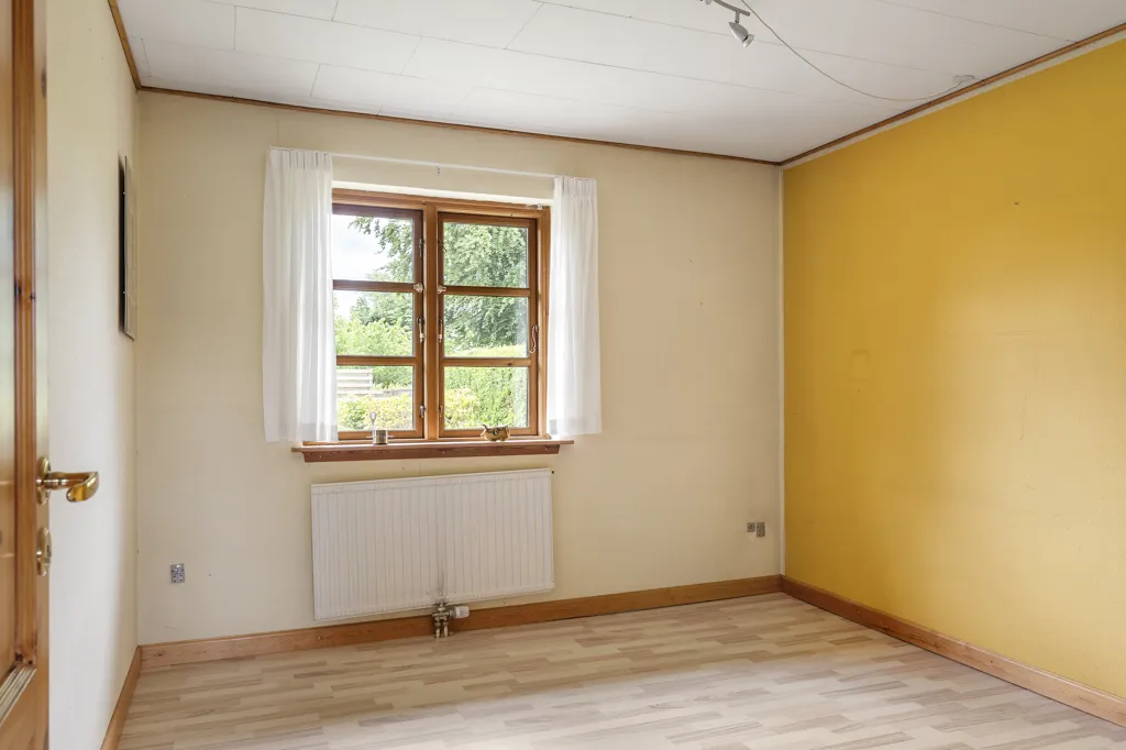 Rooms - Villa with South-Facing Terrace in Kregme