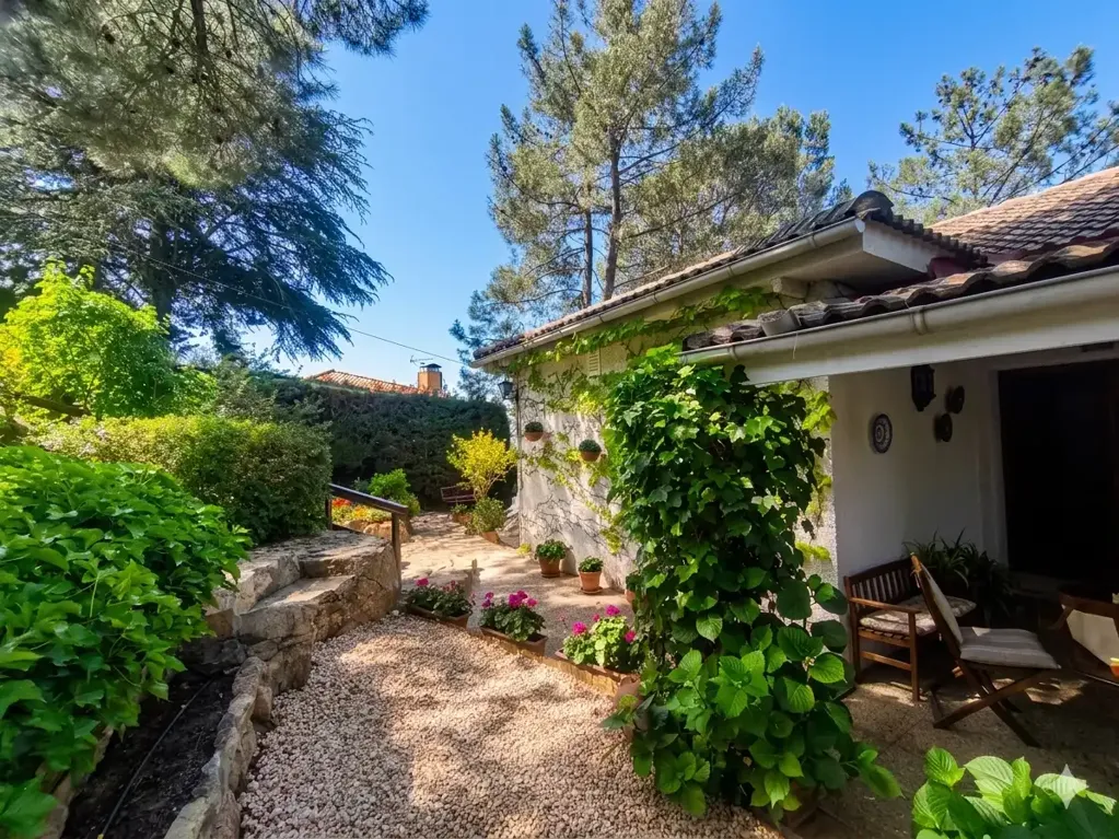 Jardin - Chalet with Pool and Terrace in Robledo de Chavela