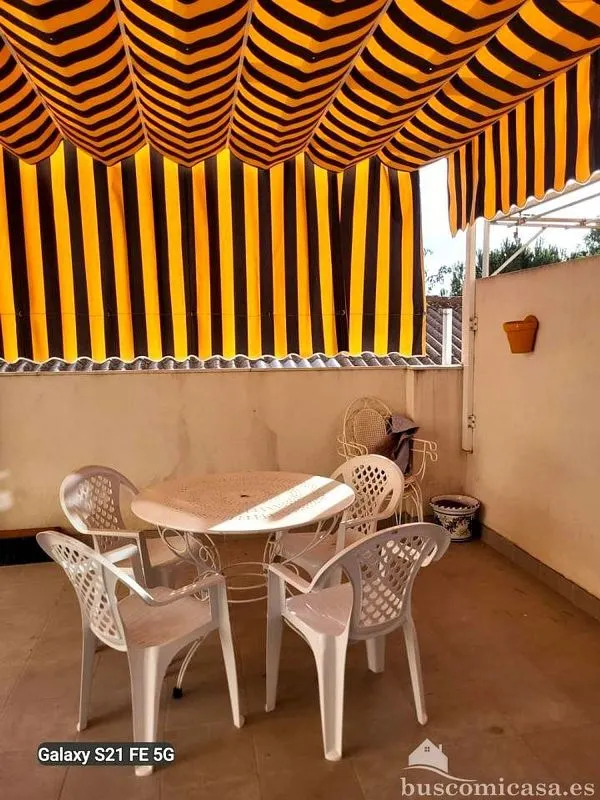 Terrasse - Furnished Flat with Terrace in Linares