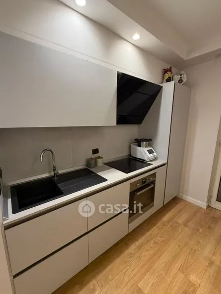 Cuisine - Fully Furnished Triplex with Balcony in Caserta