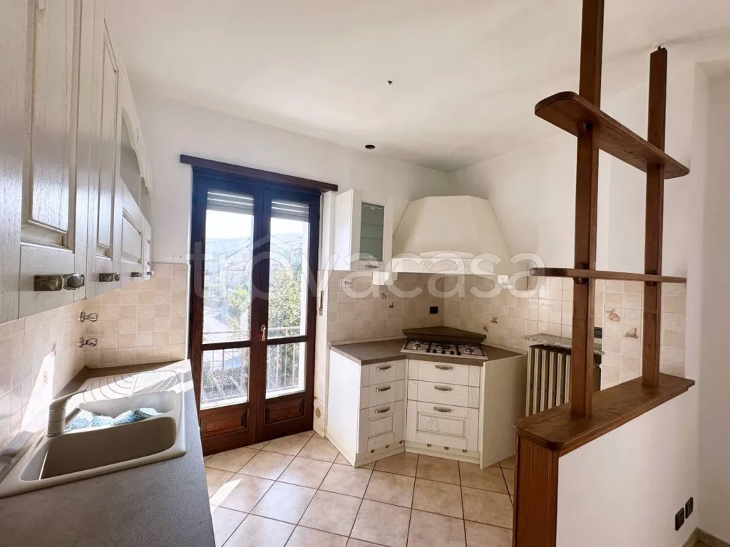 Cuisine - Luxury Apartment with Balcony in Cantalupa