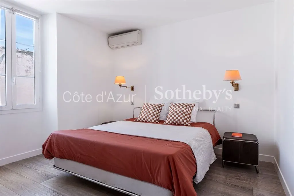 Magamistoad - Luxury Apartment with Balcony in Nice Golden Square