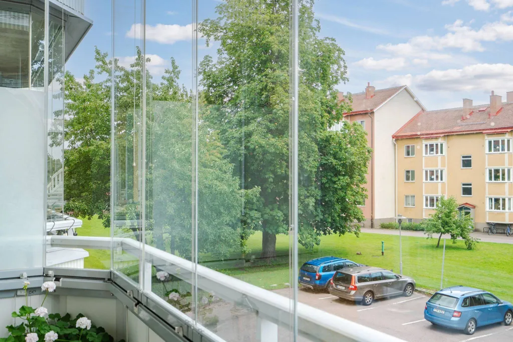 Rõdu - 50s Flat with South-Facing Balcony in Gideonsberg