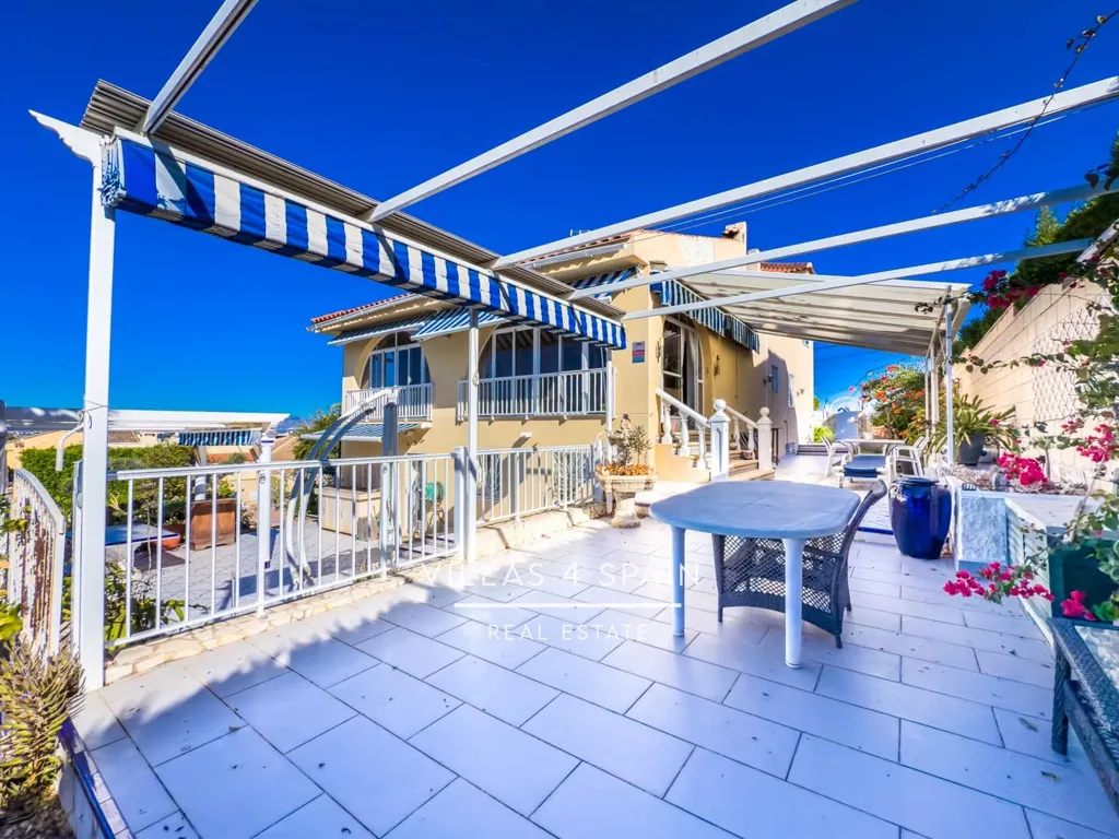 Terrazza - Villa with Golf Course Views in Ciudad Quesada
