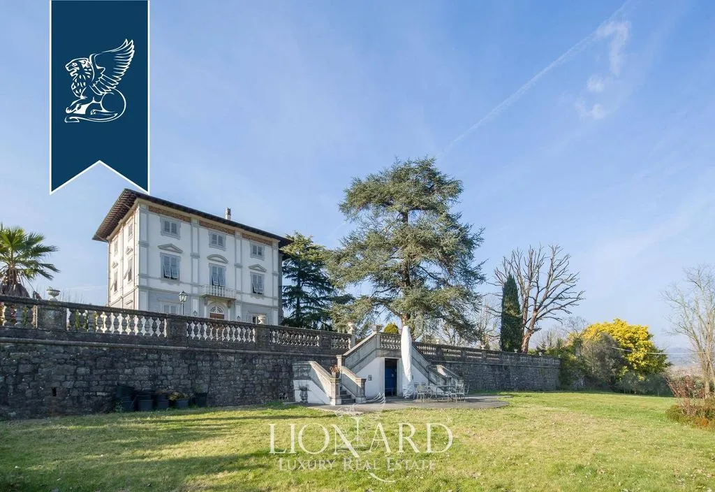 Aed - Refurbished Luxury Villa with Park in Lucca