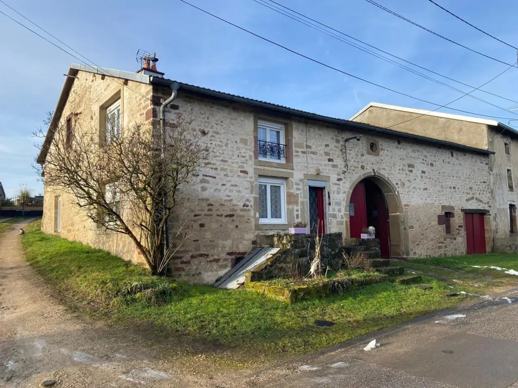 Extérieur - Maison Charmante avec Jardin à Morizécourt